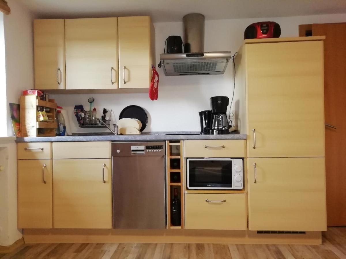 Ferienwohnung Bauer-Power โบเดนไมส์ ภายนอก รูปภาพ